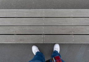 Concrete floor metal decking